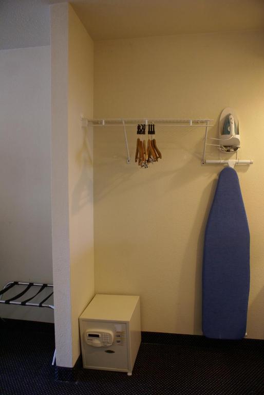Hotel Express Maingate 2*